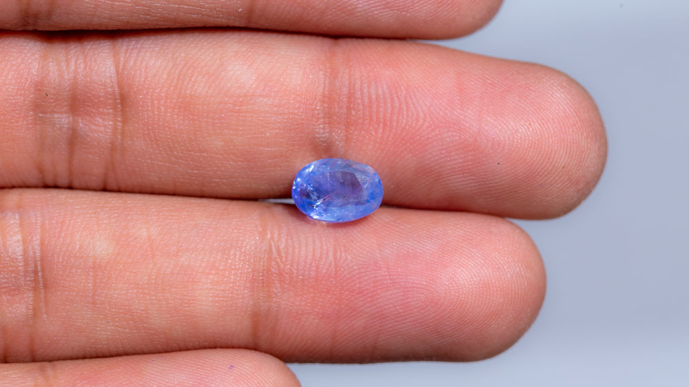 
                    
                      Kashmir Blue Sapphire (Neelam) 2.28 Carats - Media 4
                    
                  