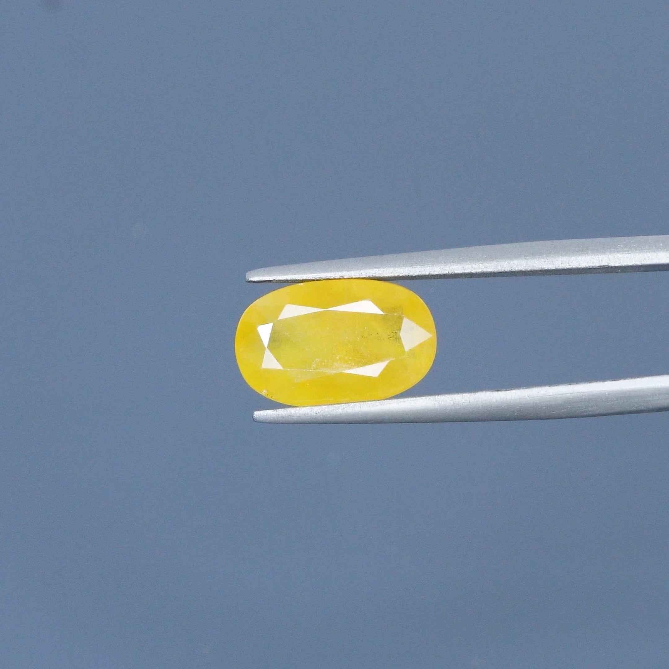 Yellow Sapphire - 5.25 Carats