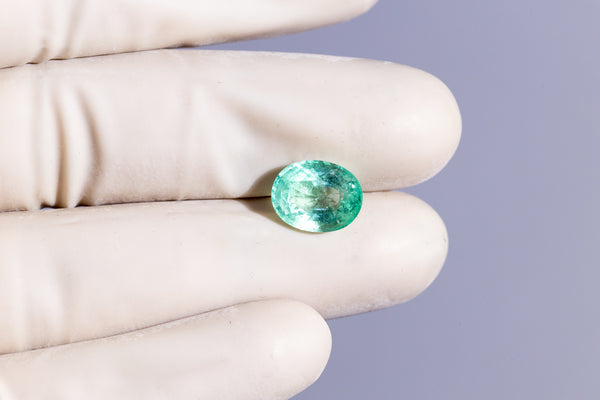 Natural Columbian Emerald (Panna) 3.90 Carats - Media 4