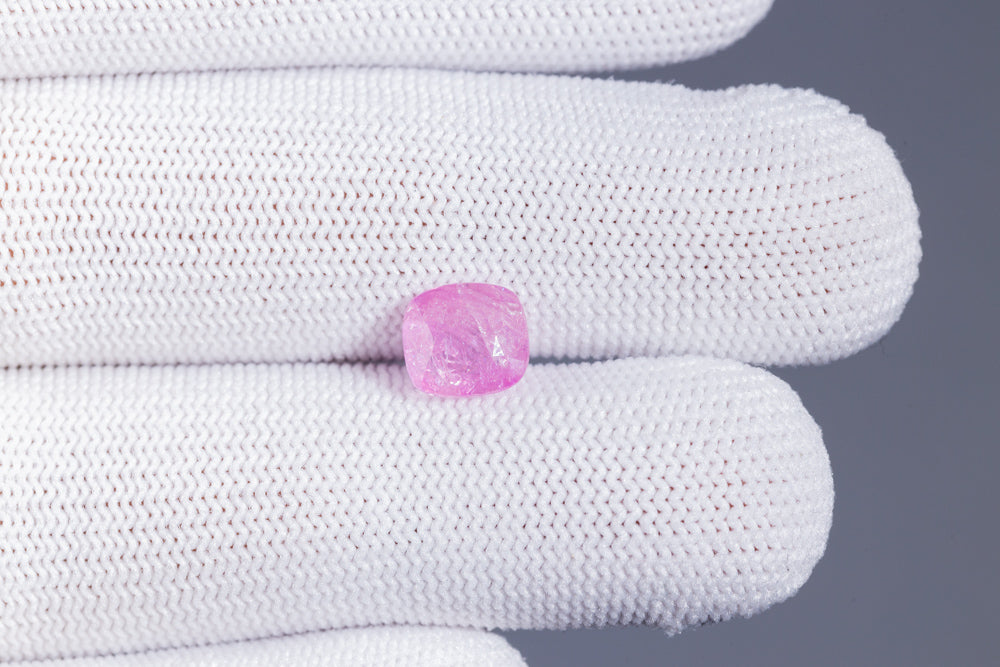 
                    
                      NATURAL PINK SAPPHIRE 3.48 CARATS - Media 4
                    
                  