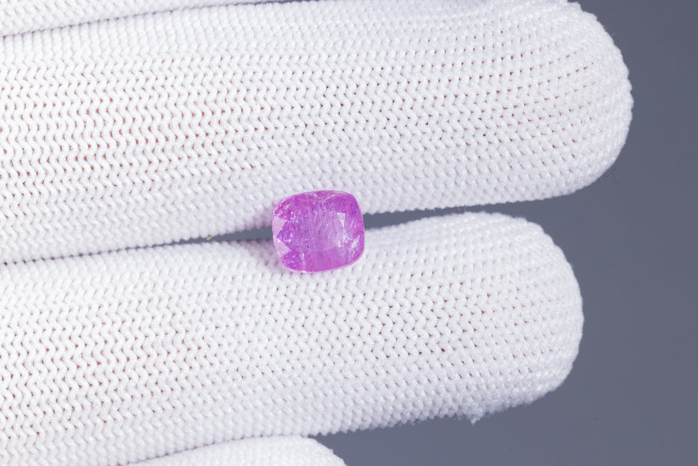 
                    
                      NATURAL PINK SAPPHIRE 3.15 CARATS - Media 4
                    
                  