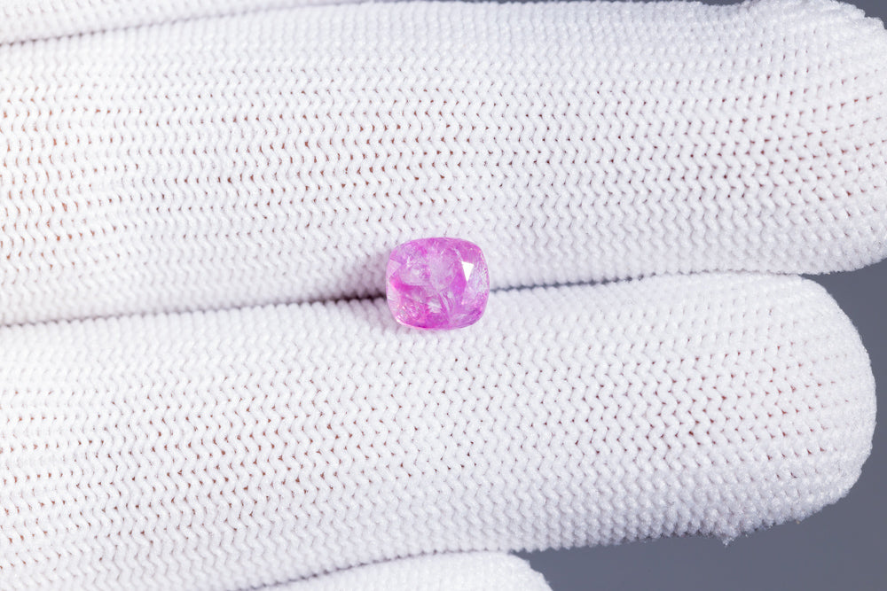 
                    
                      NATURAL PINK SAPPHIRE 2.28 CARATS - Media 4
                    
                  