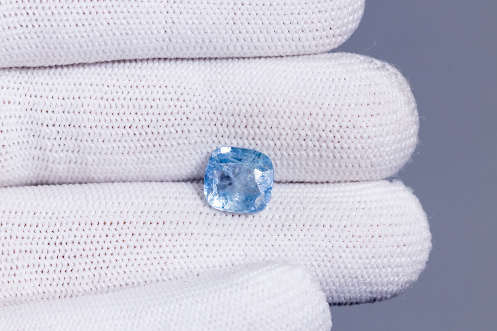 
                    
                      Natural Blue Sapphire (Neelam) 4.04 Carats - Media 4
                    
                  