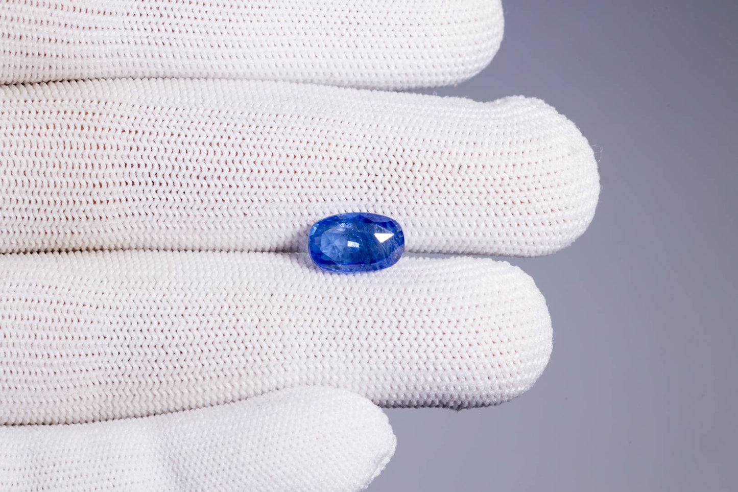 
                    
                      Natural Blue Sapphire (Neelam) 5.03 Carats - Media 4
                    
                  