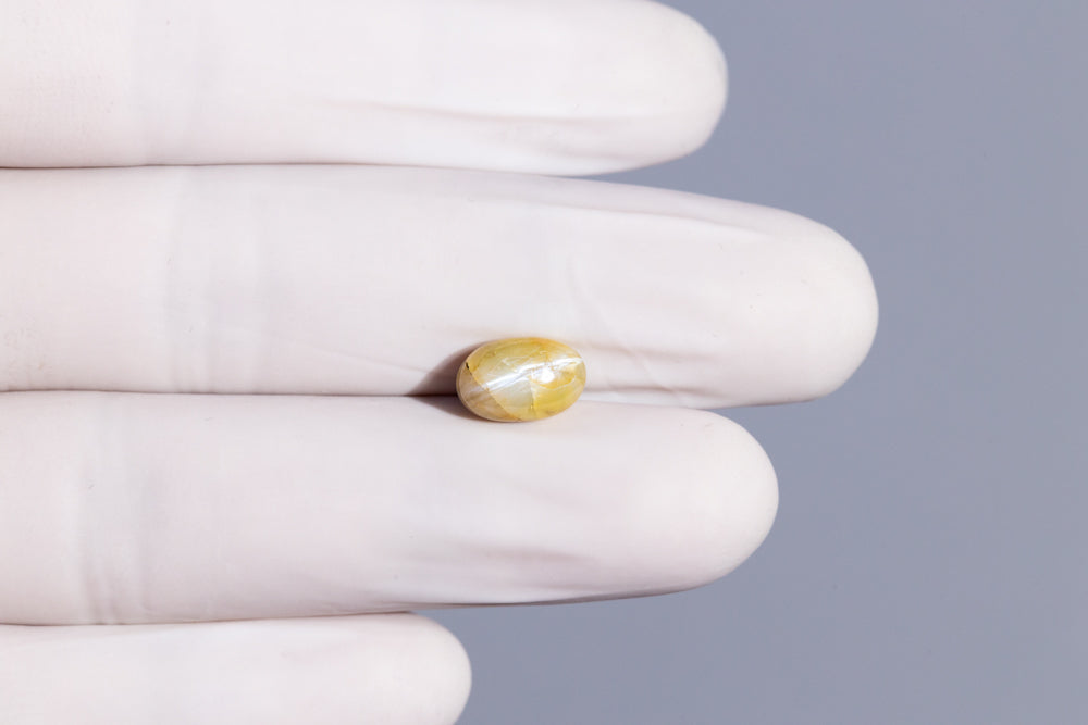 
                    
                      NATURAL CAT'S EYE (Lehsuniya) 5.53 Carats - Media 4
                    
                  