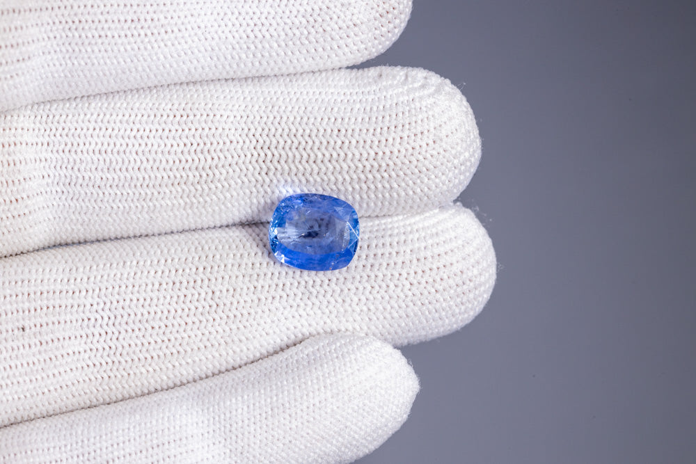 
                    
                      Natural Blue Sapphire (Neelam) 4.10 Carats - Media 4
                    
                  