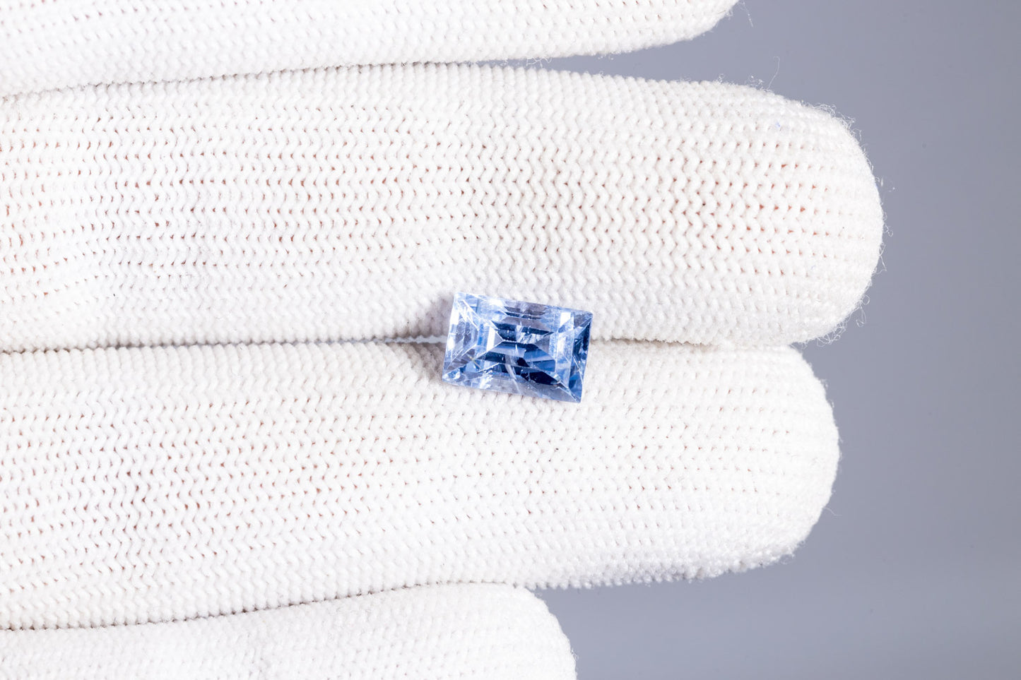 
                    
                      Natural Blue Sapphire (Neelam) 4.34 Carats - Media 4
                    
                  