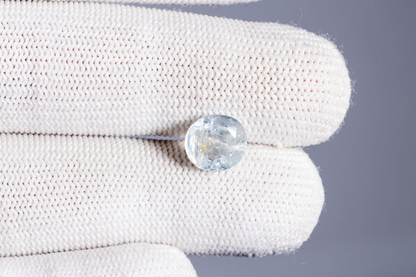 
                    
                      Natural Blue Sapphire (Neelam) 4.60 Carats - Media 4
                    
                  