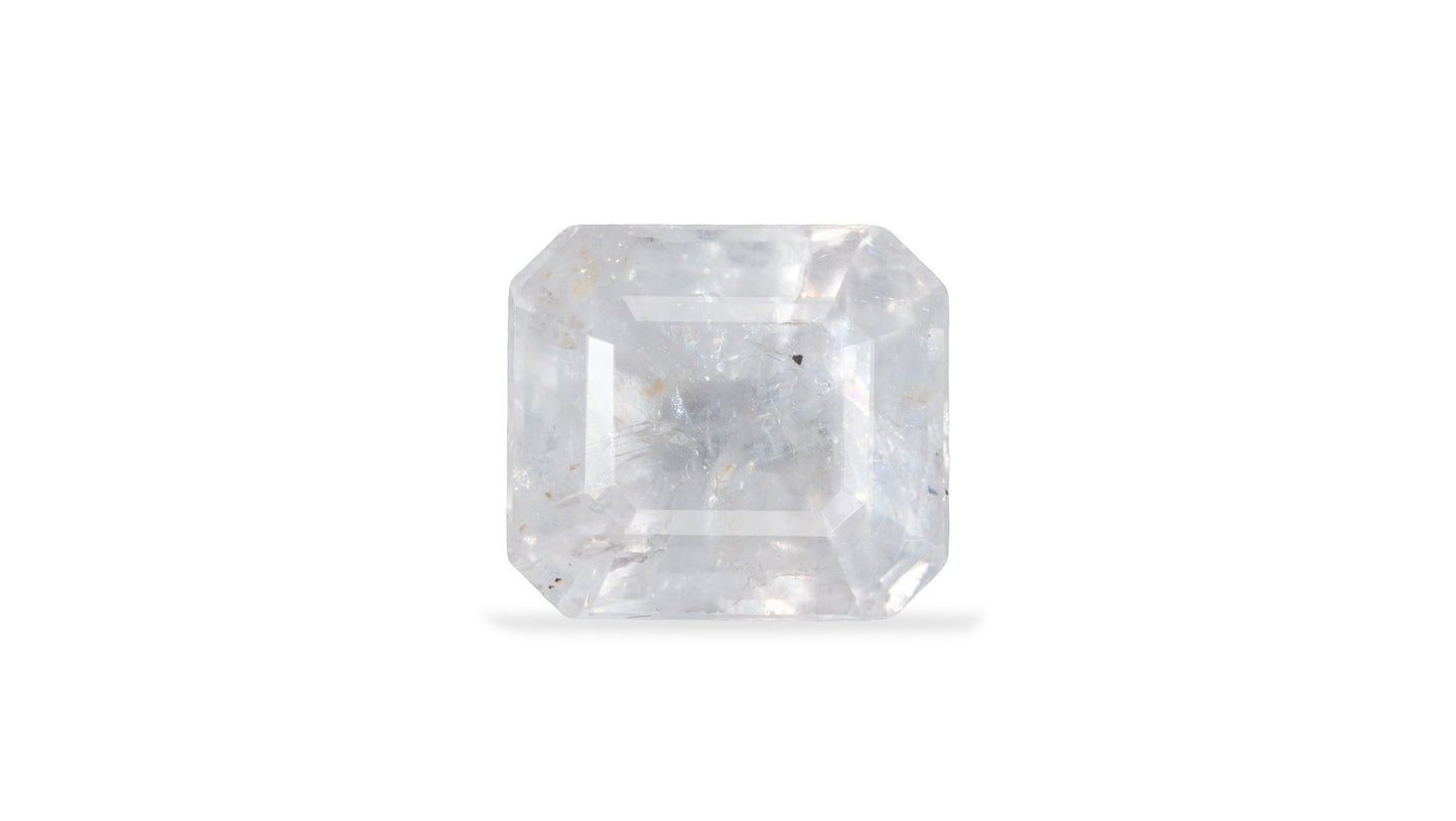 
                    
                      NATURAL WHITE SAPPHIRE 8.91 CARATS - Media 4
                    
                  