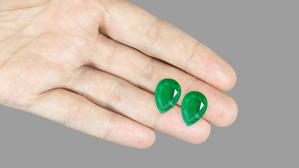 
                    
                      Zambian Emerald (Panna) 24.20 Carat - Media 5
                    
                  