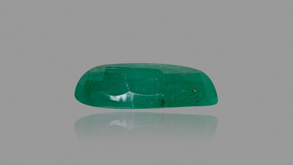
                    
                      Natural Zambian Emerald (Panna) 15.62 Carats - Media 3
                    
                  