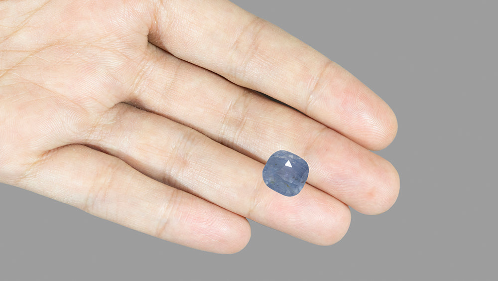 
                    
                      Natural Blue Sapphire (Neelam) 6.87 Carats - Media 4
                    
                  