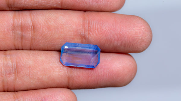 Kashmir  Blue Sapphire (Neelam) 8.12 Carats - Media 4