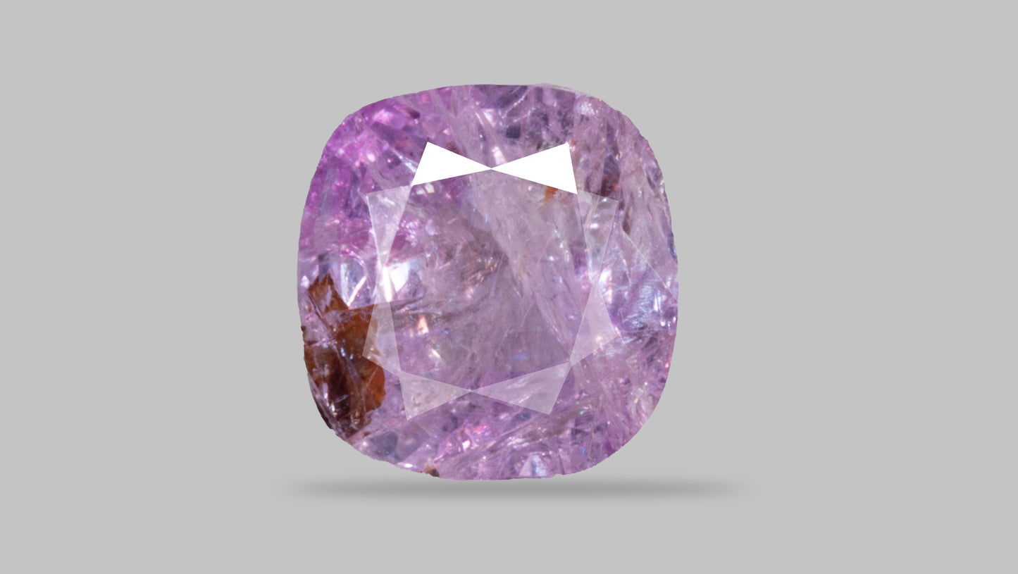 NATURAL PINK SAPPHIRE 3.72 CARATS - Natural Pink Sapphire
