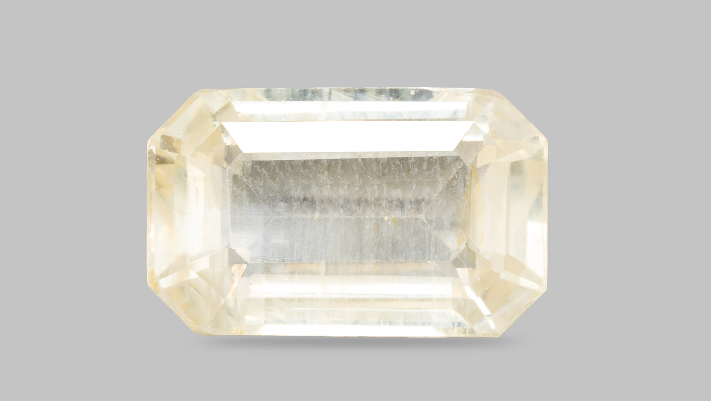 Natural Yellow Sapphire (Pukhraj) 5.71 Carats - Yellow Sapphire (Pukhraj)