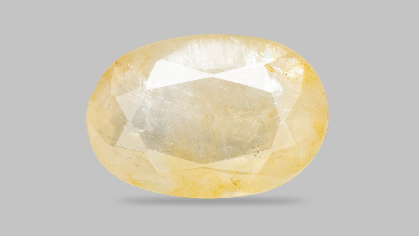 Natural Yellow Sapphire (Pukhraj) 4.12 Carats - Yellow Sapphire (Pukhraj)