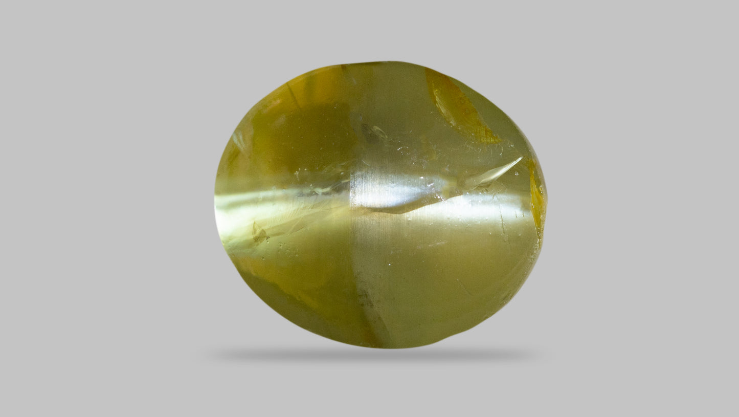 NATURAL CAT'S EYE (Lehsuniya) 5.55 Carats - Cats Eye (Lehsunia)