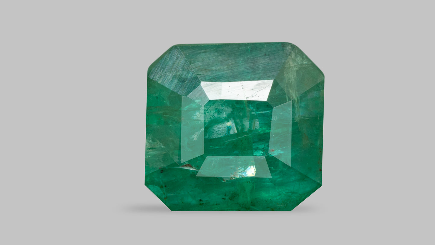 Natural Zambian Emerald (Panna) 2.20 Carats - Emerald (Panna)