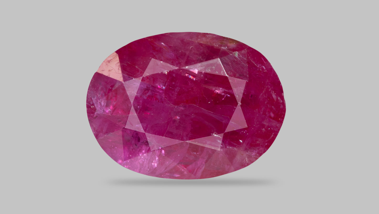 Burmese Ruby (Manik) 5.37 Carats - Ruby (Manik)