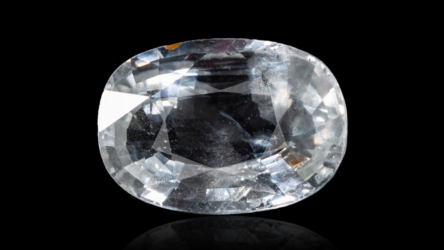 NATURAL WHITE SAPPHIRE 5.21 CARATS - White Sapphire (Safed Pukhraj)