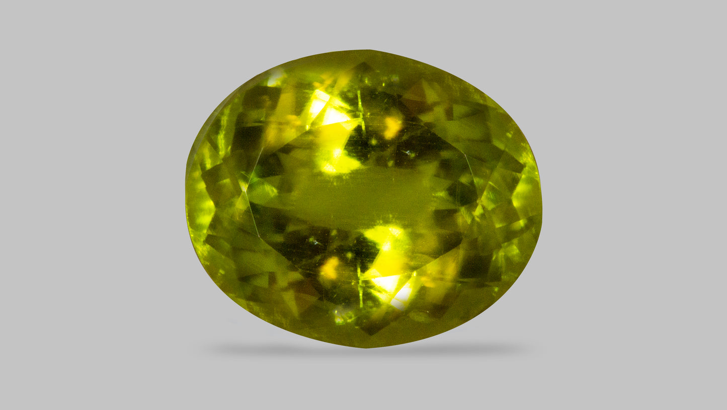 NATURAL PERIDOT 5.44 CARATS - Peridot Stone