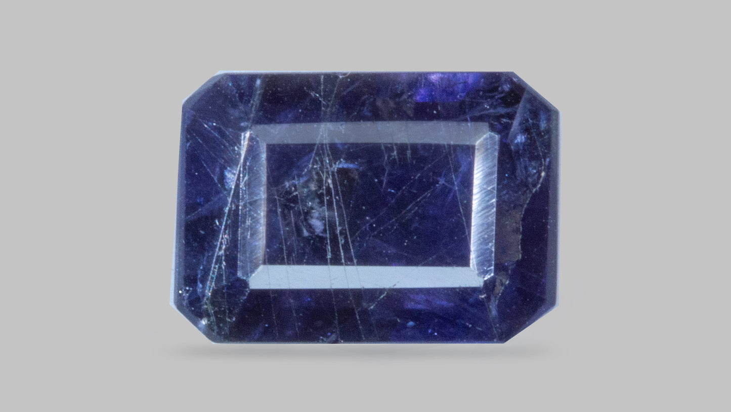 NATURAL IOLITE(NEELI) 3.84 CARATS - Iolite (Neeli stone)