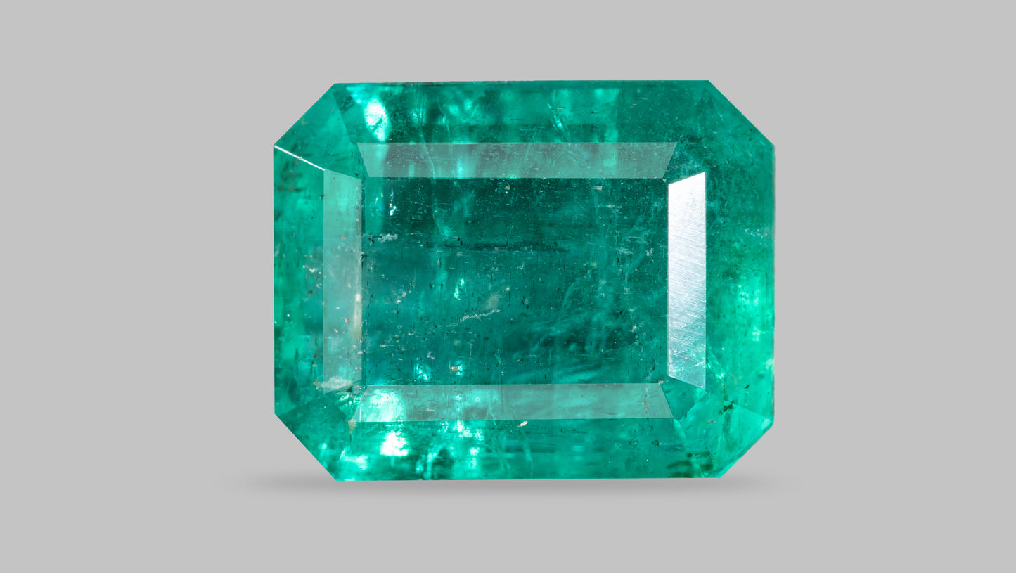 Minor Oil Natural Zambian Emerald (Panna) 9.97 Carats - Emerald (Panna)