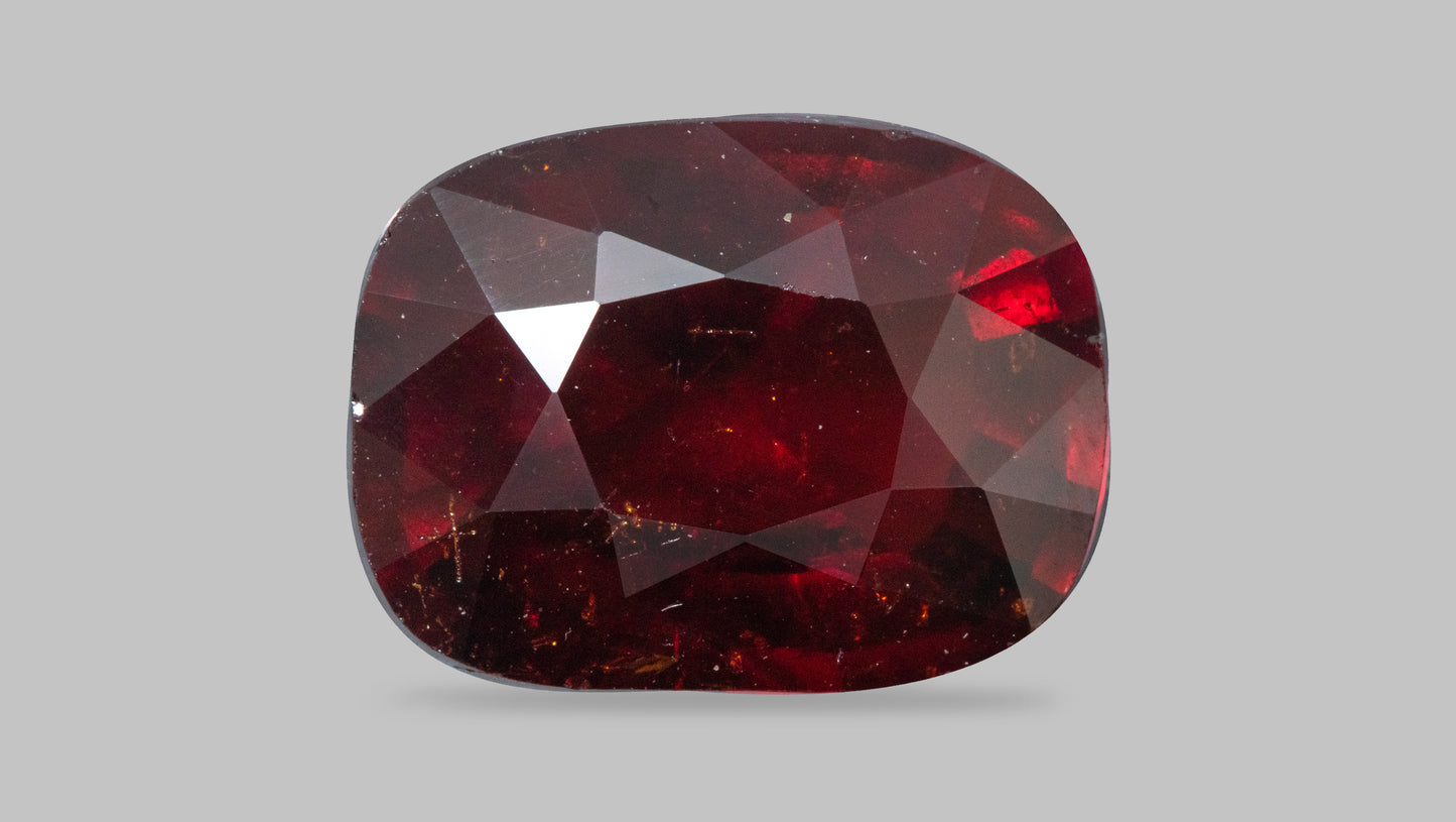 NATURAL HESSONITE (GOMED) 13.73 CARATS - Hessonite (Gomed)