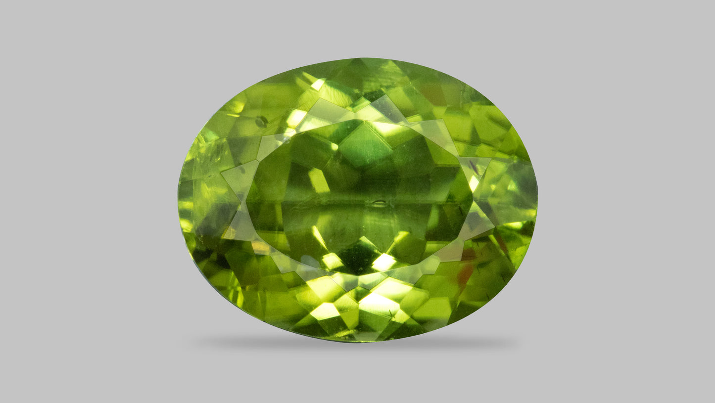 NATURAL PERIDOT 6.13 CARATS - Peridot Stone