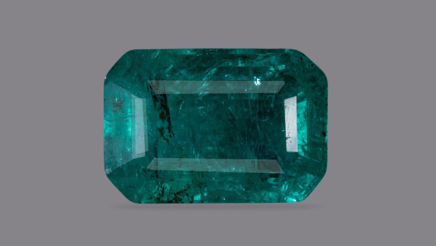 Natural Zambian Emerald (Panna) 4.71 Carats - Emerald (Panna)
