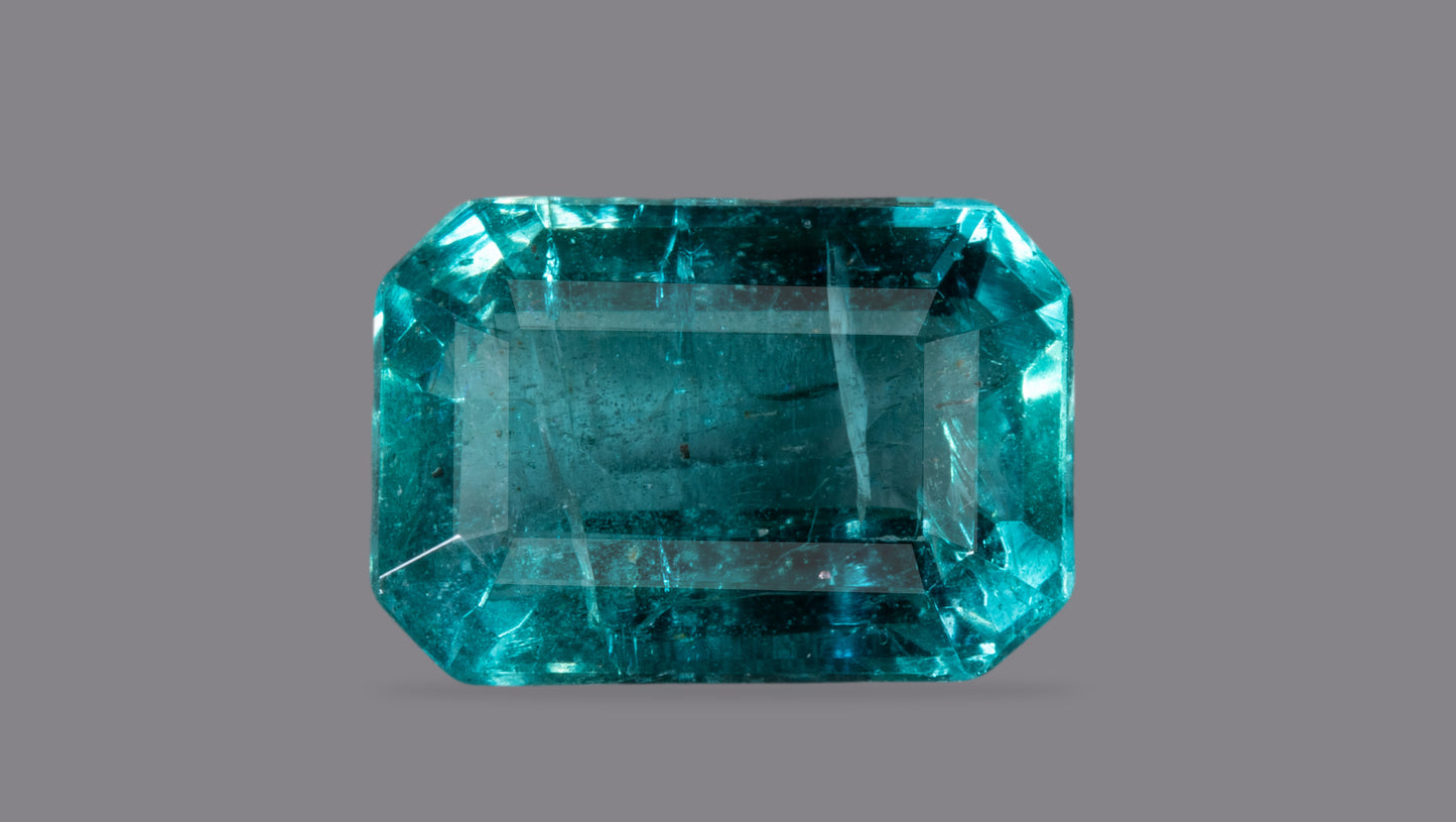 Natural Zambian Emerald (Panna) 2.96 Carats - Emerald (Panna)