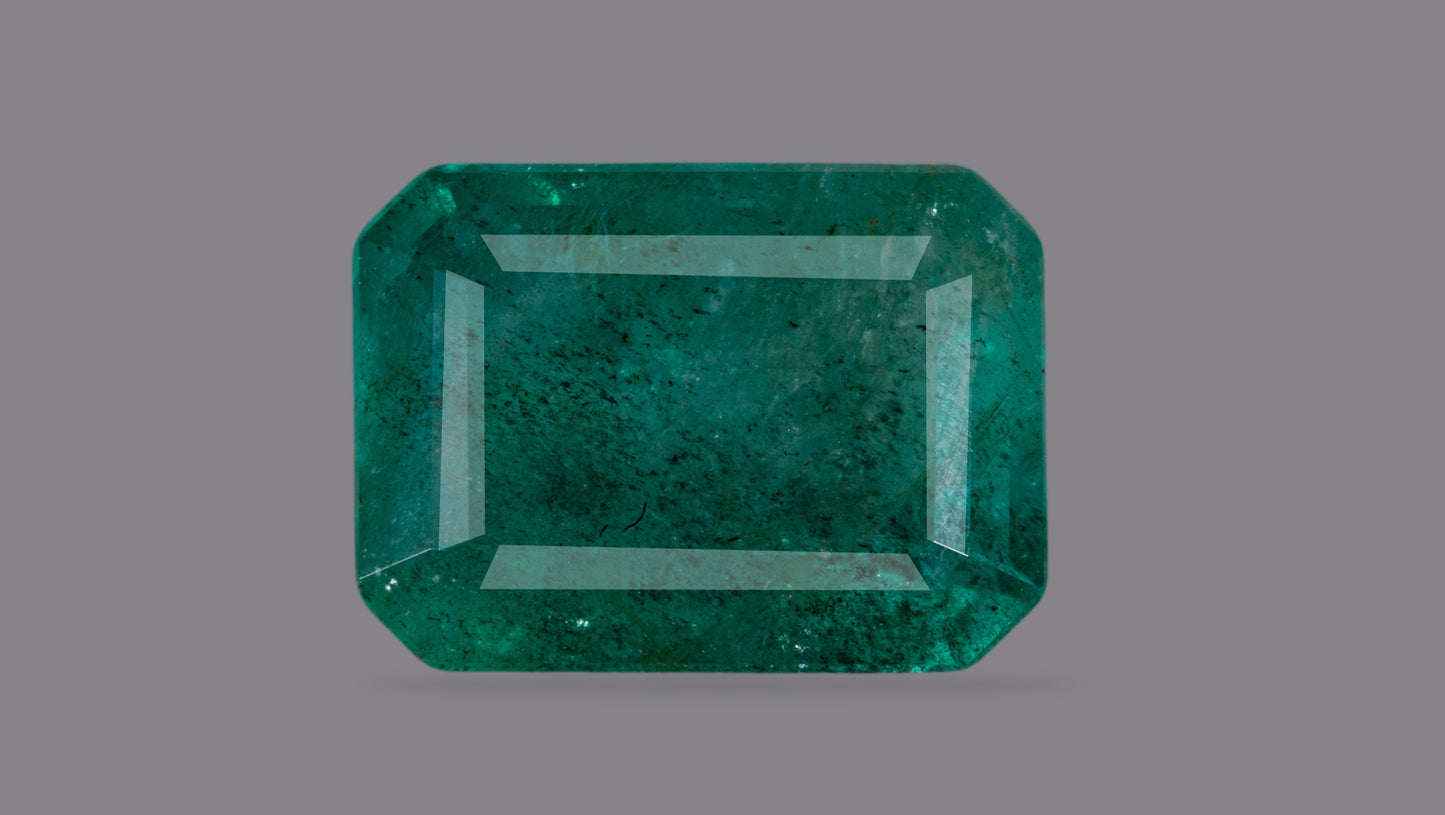 Natural Zambian Emerald (Panna) 5.49 Carats - Emerald (Panna)