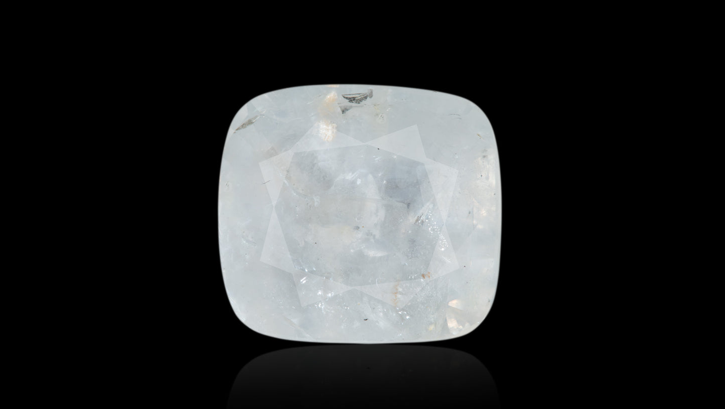 NATURAL WHITE SAPPHIRE 10.35 CARATS - White Sapphire (Safed Pukhraj)