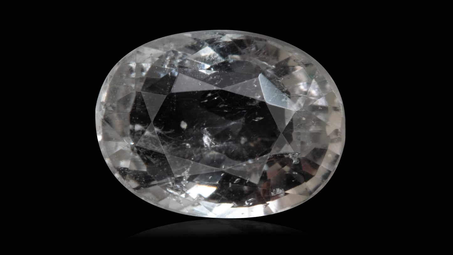 WHITE TOPAZ 5.87 CARATS - White Topaz