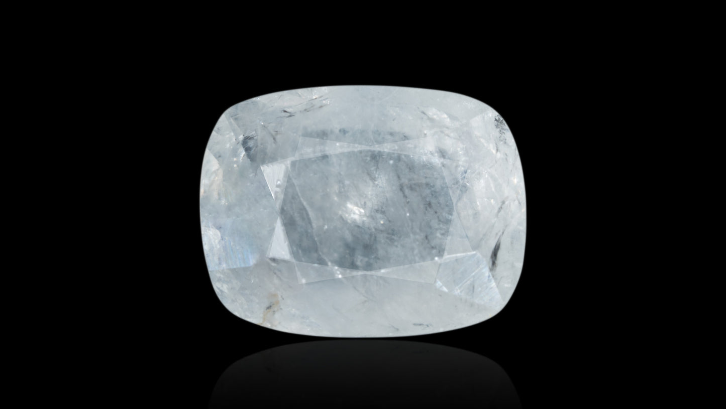 NATURAL WHITE SAPPHIRE 8.89 CARATS - White Sapphire (Safed Pukhraj)