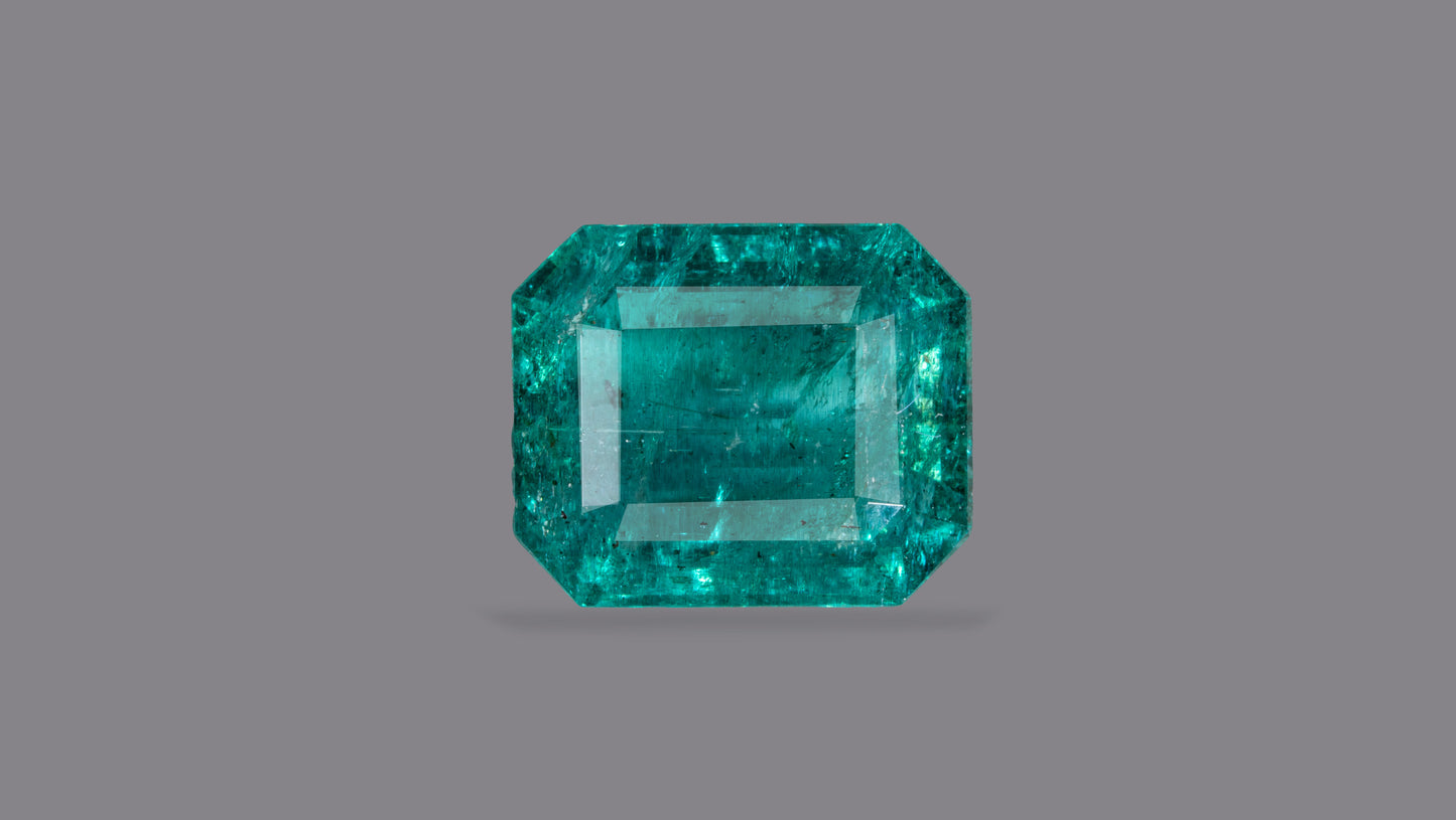 Natural Zambian Emerald (Panna) 8.31 Carats - Emerald (Panna)