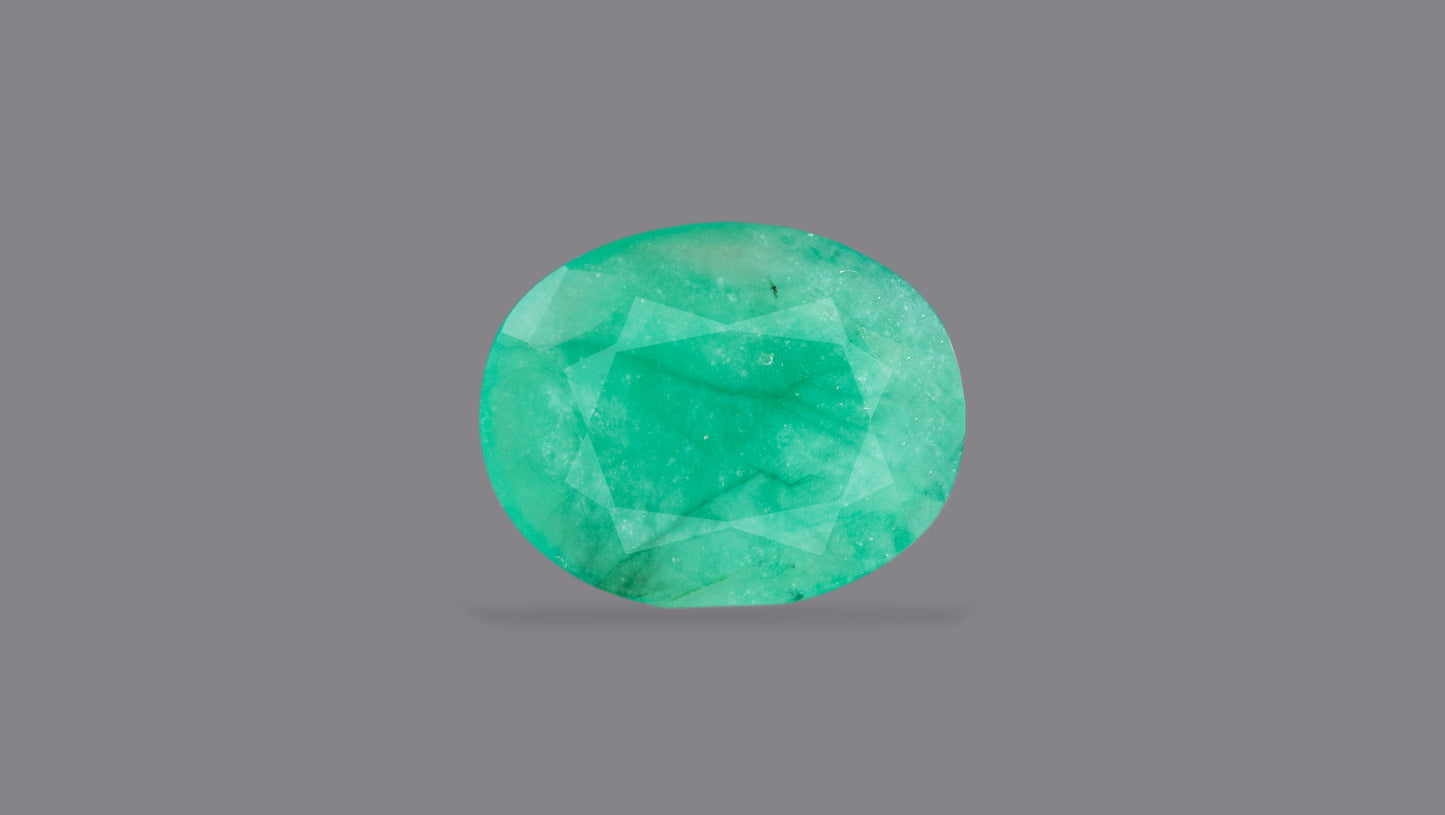 Natural Zambian Emerald (Panna) 4.47 Carats - Emerald (Panna)