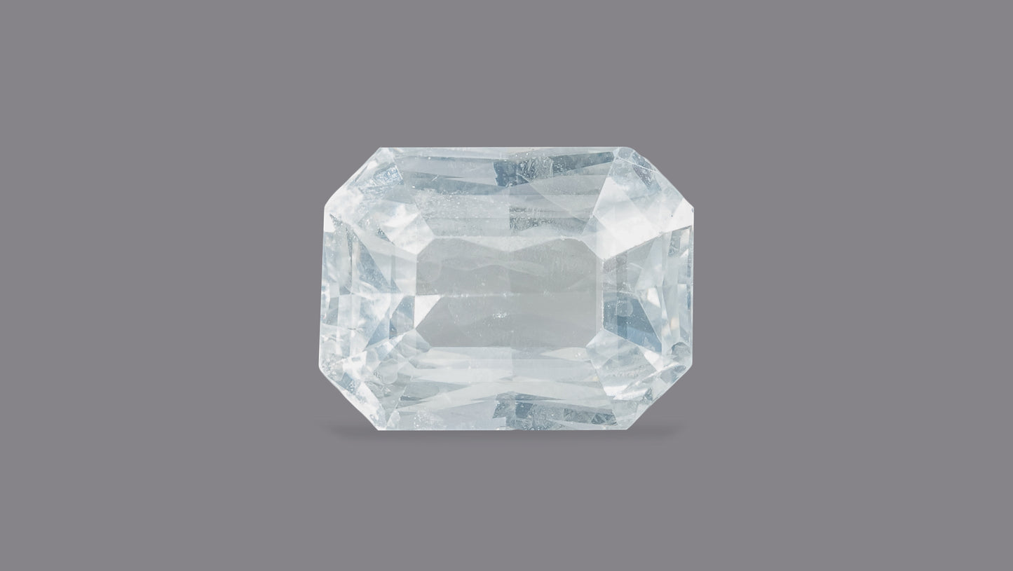 Natural White Sapphire 8.67 Carats - White Sapphire (Safed Pukhraj)