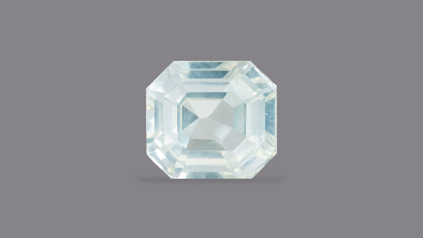 Natural White Sapphire 6.84 Carats - White Sapphire (Safed Pukhraj)