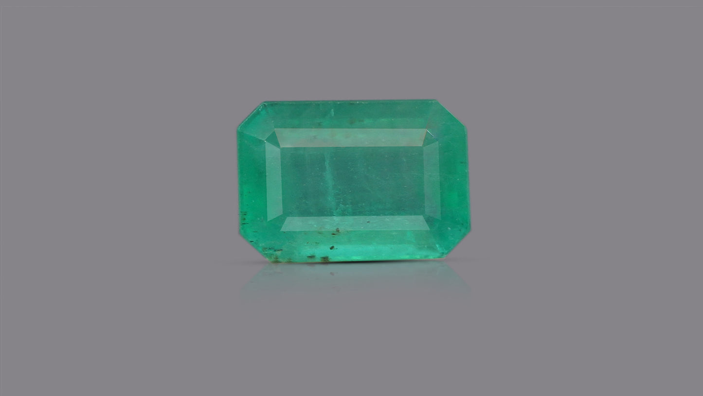Natural Zambian Emerald (Panna) 6.68 Carats - Emerald (Panna)