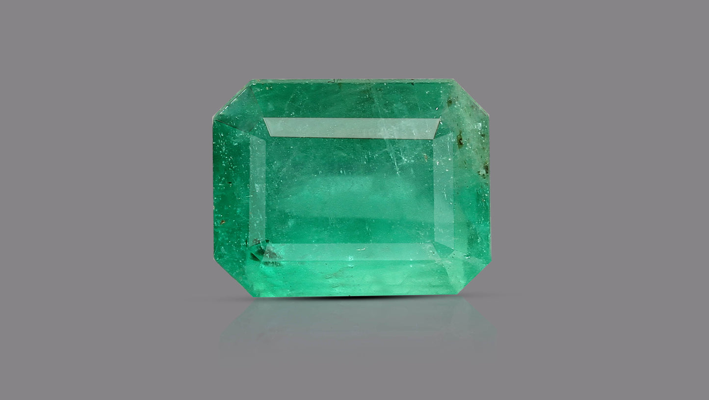 Natural Zambian Emerald (Panna) 4.84 Carats - Emerald (Panna)