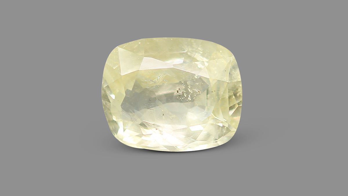 Natural Yellow Sapphire (Pukhraj) 3.87 Carats