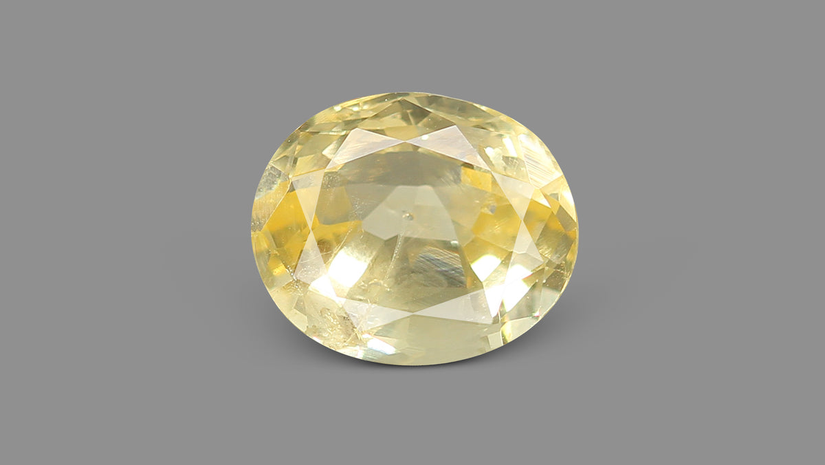 Natural Yellow Sapphire (Pukhraj) 3.74 Carats