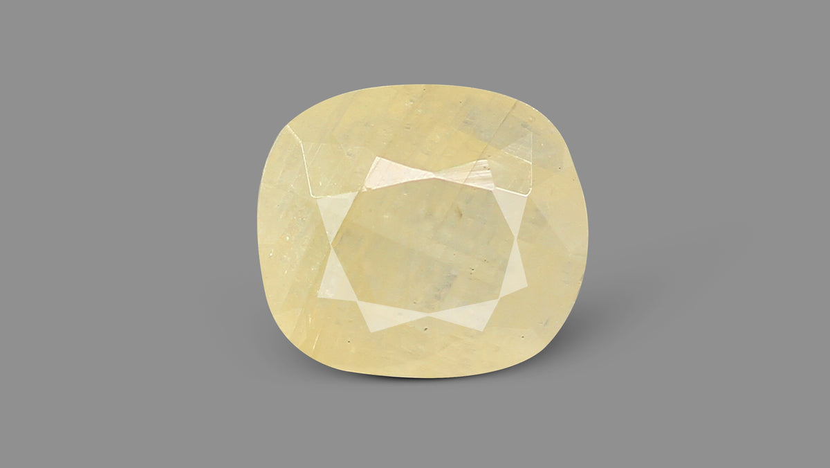Natural Yellow Sapphire (Pukhraj) 3.98 Carats