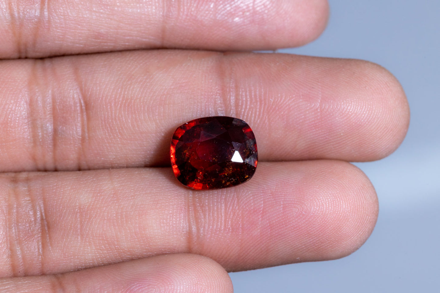 
                    
                      NATURAL HESSONITE (GOMED) 8.62  CARATS - Media 4
                    
                  