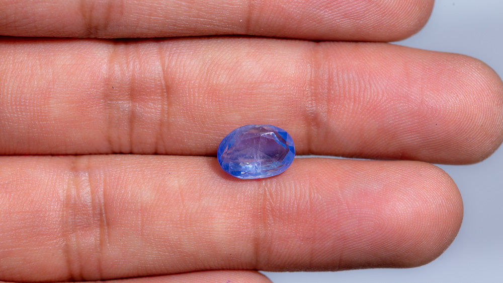 
                    
                      Kashmir Blue Sapphire (Neelam) 4.51 Carats - Media 4
                    
                  
