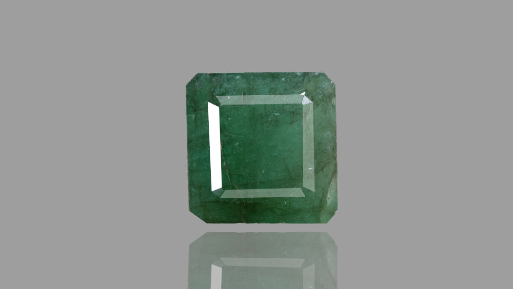 Minor Oil Natural Zambian Emerald (Panna) 15.45 Carats - Emerald (Panna)