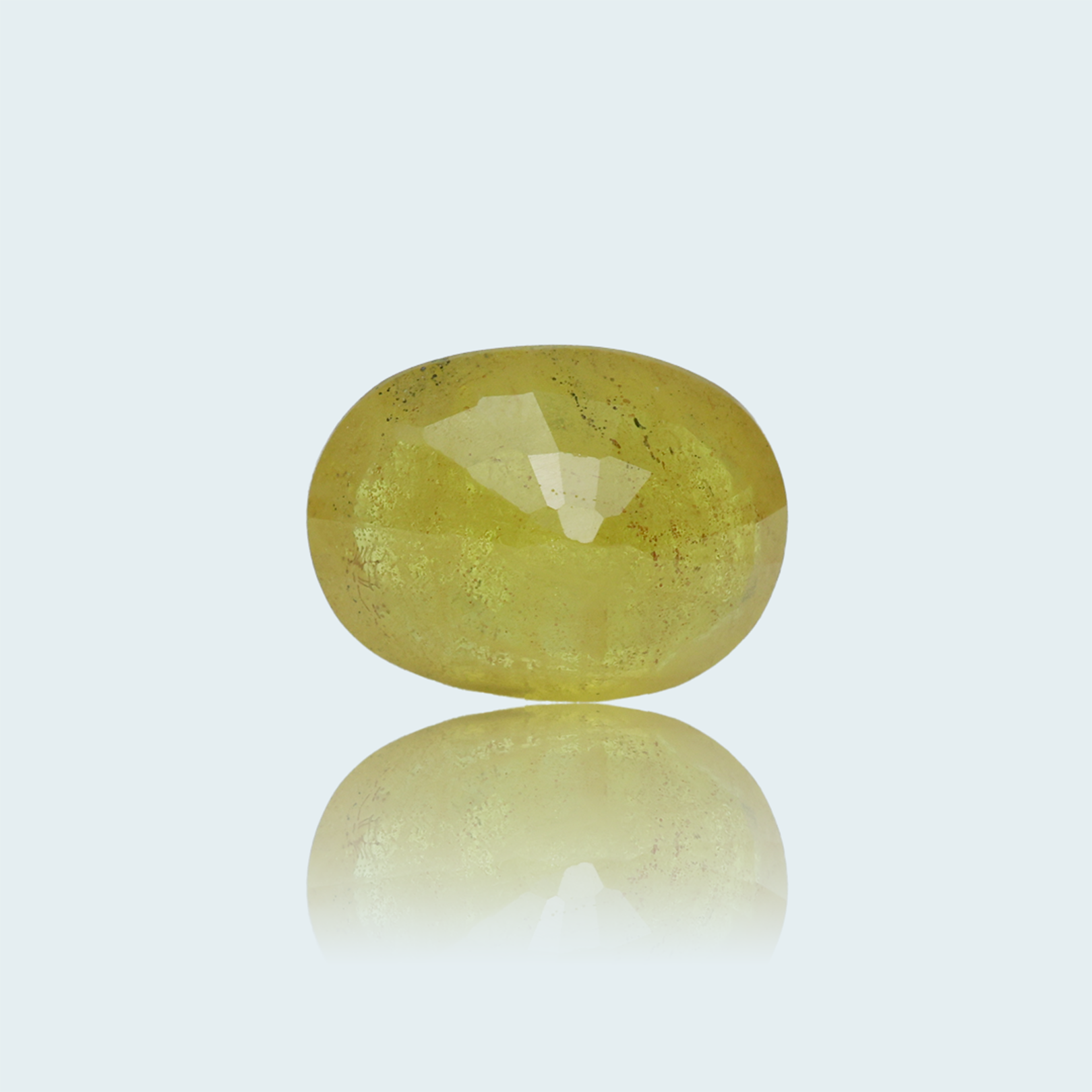 Yellow Sapphire - 4.77 Carats