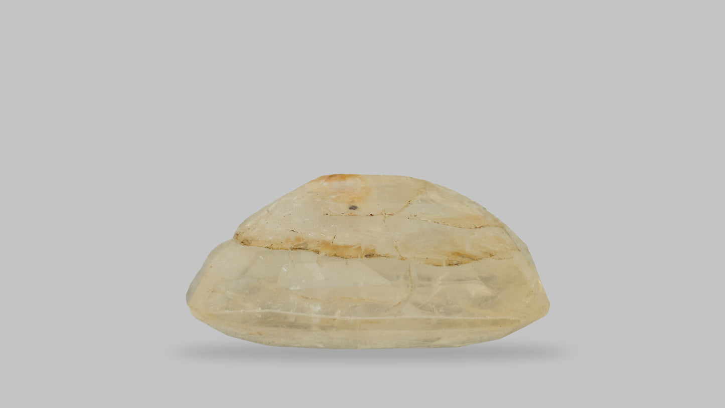 
                    
                      Natural Yellow Sapphire (Pukhraj) 7.01 Carats - Media 3
                    
                  
