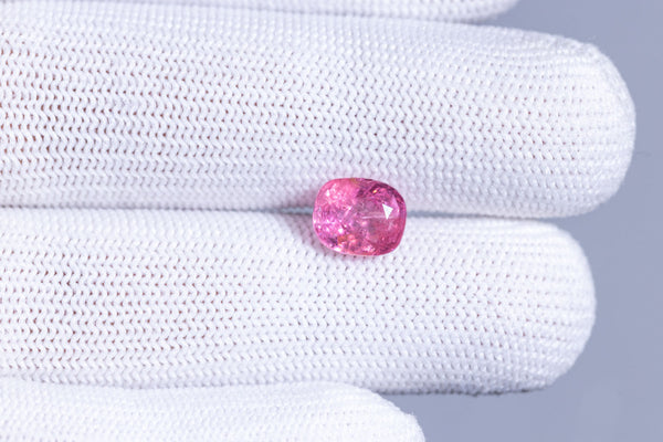 NATURAL SPINEL 3.48 CARATS. - Media 4